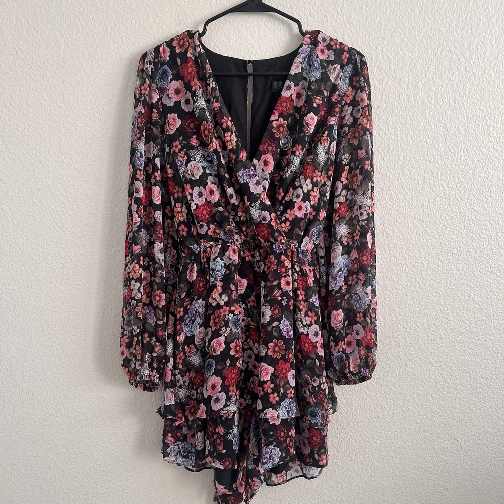 Express Medium Romper Playsuit Tiered Floral Puff Sleeve Cottagecore Festival